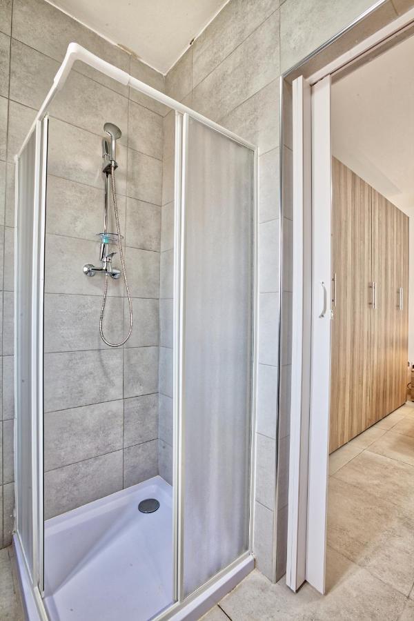 Mercury Residence سليمة المظهر الخارجي الصورة
